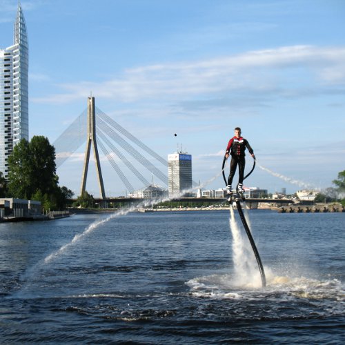 Iejūties Supervaroņa lomā